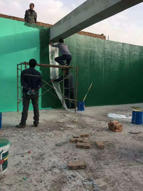 荆门针对老旧车间地面普遍存在的起砂、裂缝问题